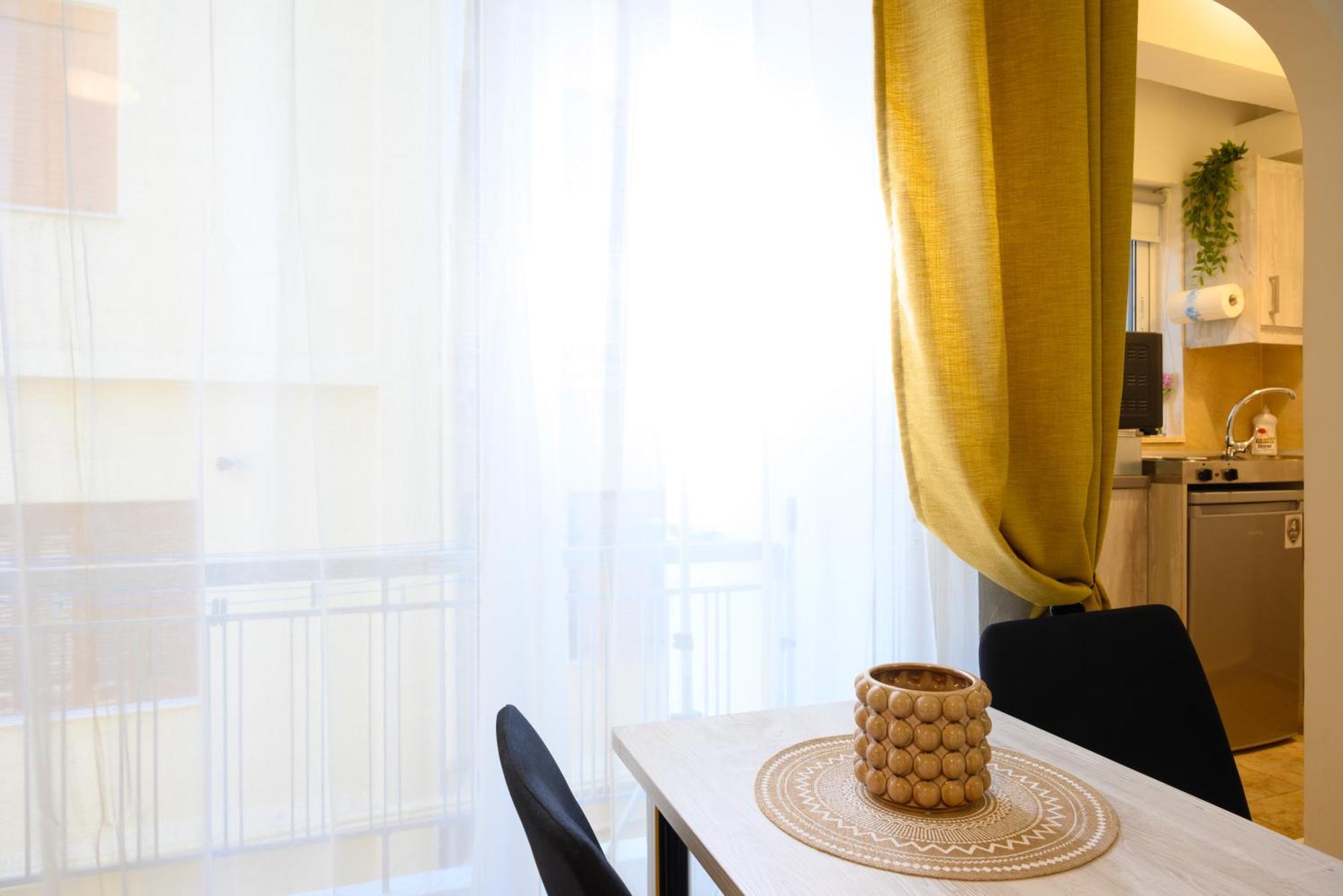 Simple Home آغيوس نيكولاوس المظهر الخارجي الصورة